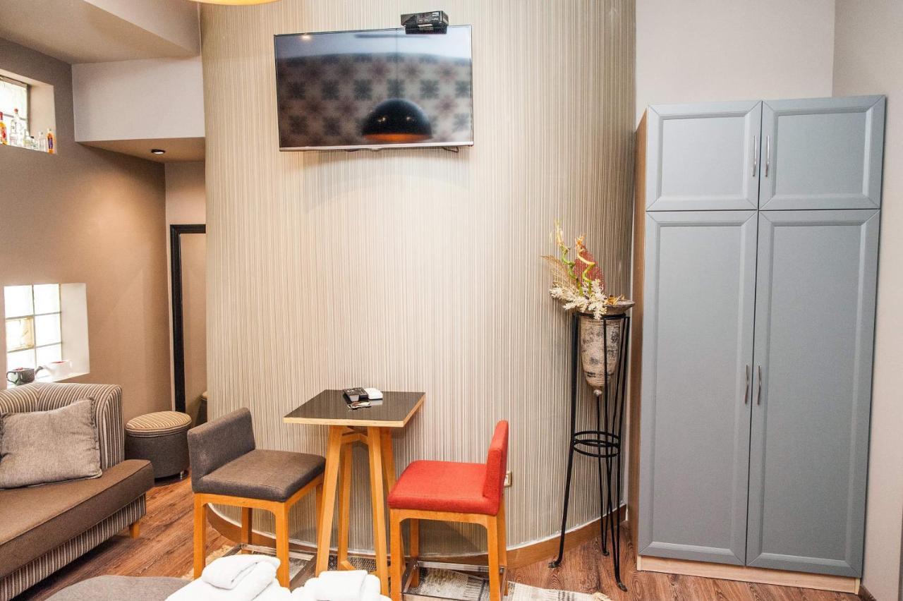 Guest House People Корча Экстерьер фото